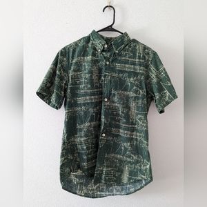 Ari South Men's Green Waa/Canoe print dress shirt